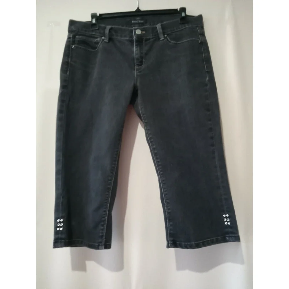 WHITE HOUSE BLACK MARKET Noir Women's Capri Size 6 ( 961)